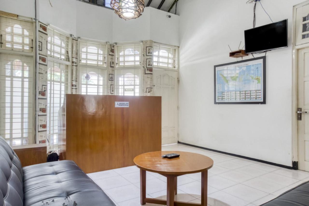 Reddoorz Hostel Near Prawirotaman Jogja Yogyakarta Dış mekan fotoğraf